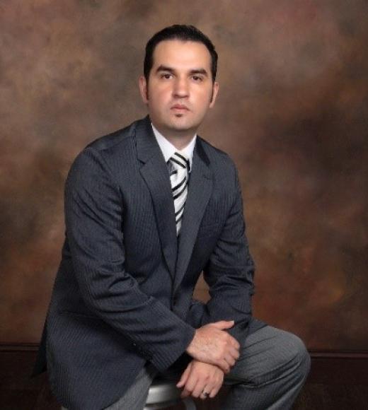 Dr. Alejandro Castaneda